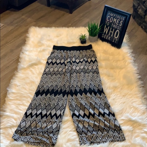Black & white PALAZZO  pants - Picture 3 of 4